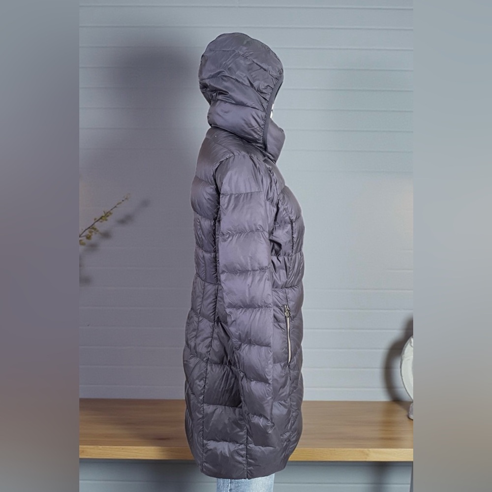 Michael Kor's Navy Puffer Jacket Size Small - Picture 2 of 10